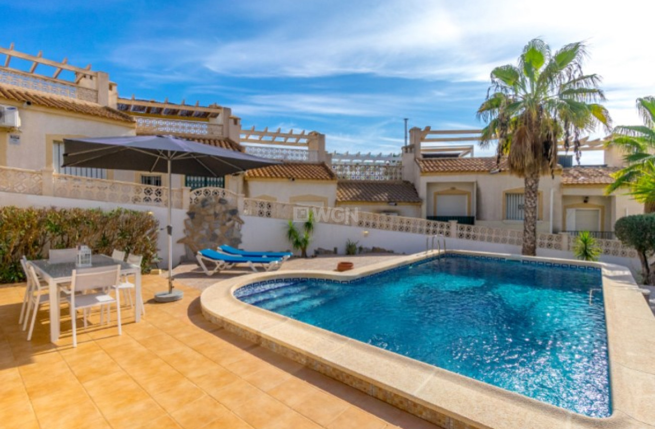 Resale - Villa - Orihuela - Inland