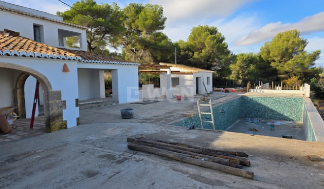 Resale - Villa - Jávea - Costa Blanca