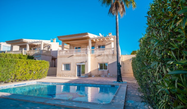 Resale - Villa - La Nucía - Costa Blanca