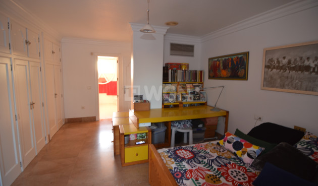 Resale - Villa - Torrevieja - Costa Blanca