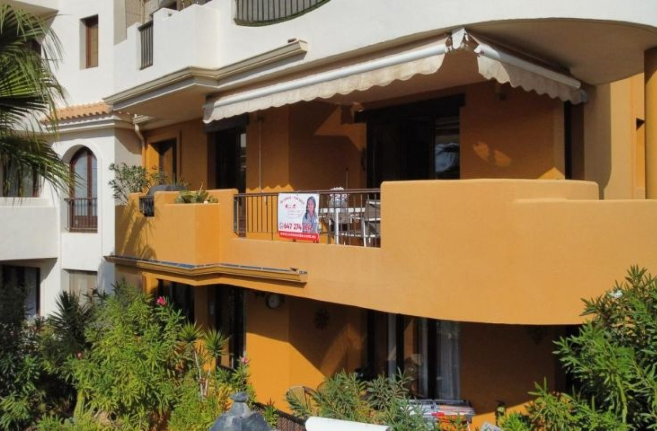 Resale - Apartment / flat - Torrevieja - Costa Blanca