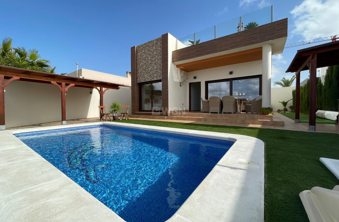 Resale - Villa - Rojales - Inland