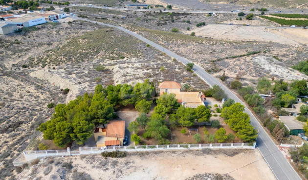 Resale - Villa - Alicante - Ciudad De Asís - Font-calent - El Bacarot