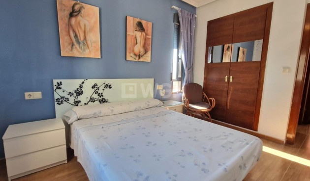 Resale - Bungalow - Torrevieja - Aguas Nuevas 1