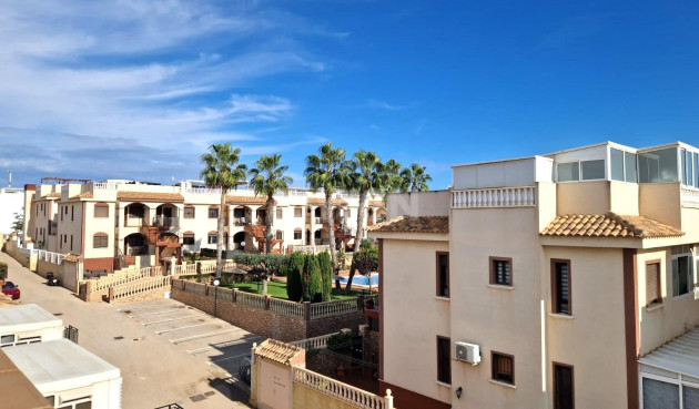 Resale - Bungalow - Torrevieja - Aguas Nuevas 1