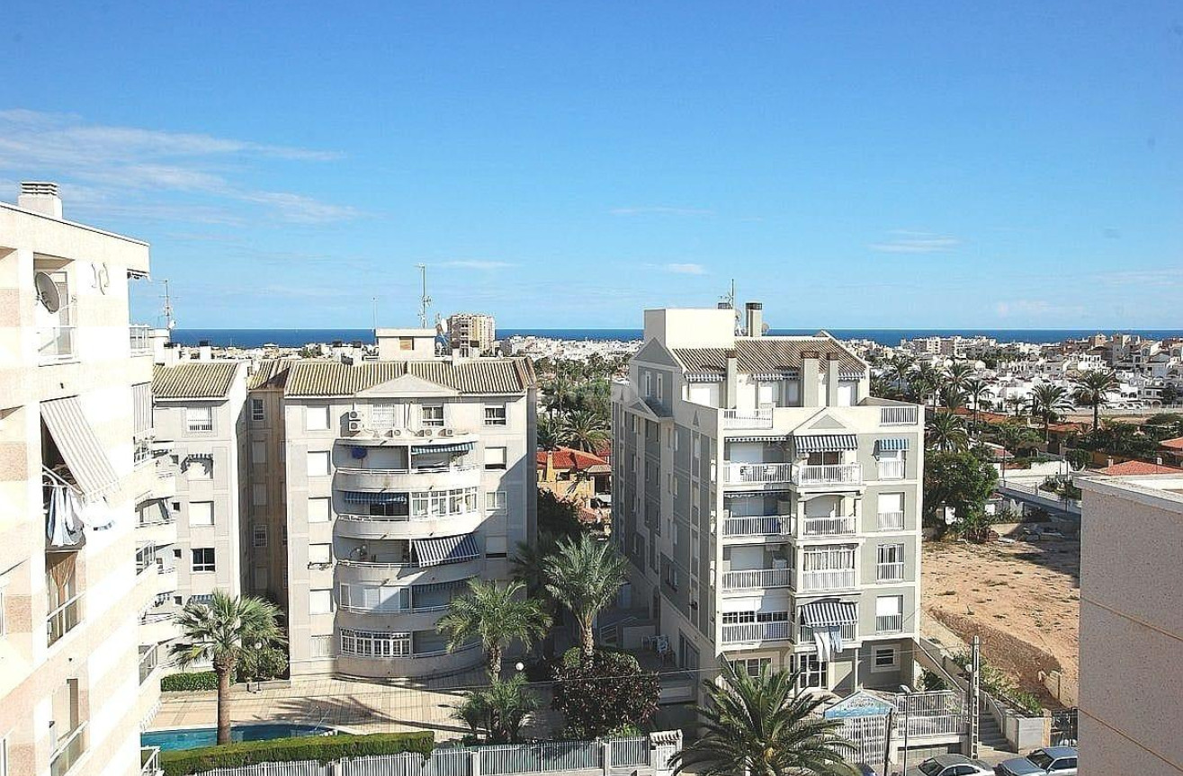 Resale - Apartment / flat - Torrevieja - Parque Las Naciones