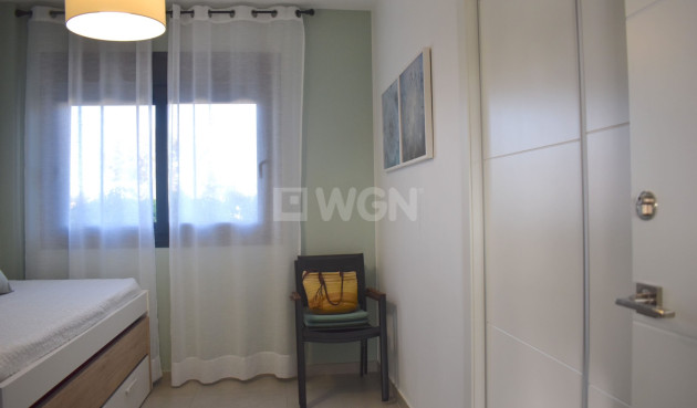 Resale - Apartment / flat - Pilar de la Horadada - Costa Blanca