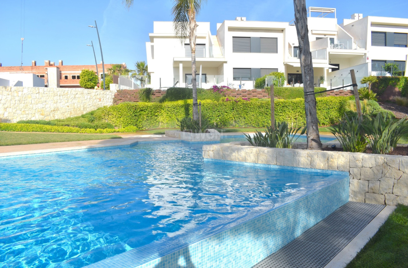 Resale - Apartment / flat - Pilar de la Horadada - Costa Blanca