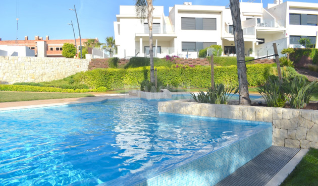 Resale - Apartment / flat - Pilar de la Horadada - Costa Blanca