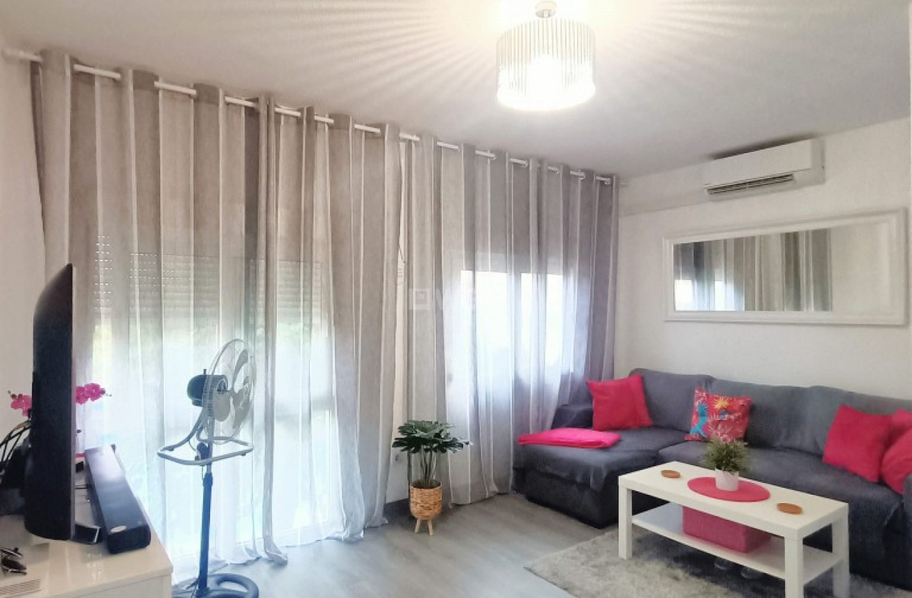 Resale - Apartment / flat - Albir - Costa Blanca