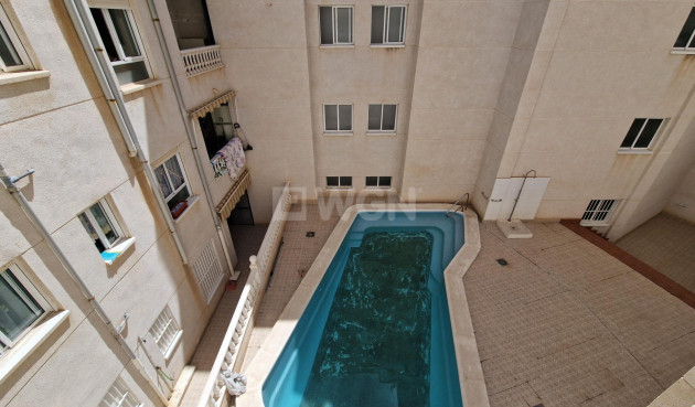 Resale - Apartment / flat - Torrevieja - Nueva Torrevieja