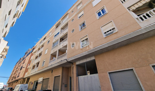 Resale - Apartment / flat - Torrevieja - Nueva Torrevieja