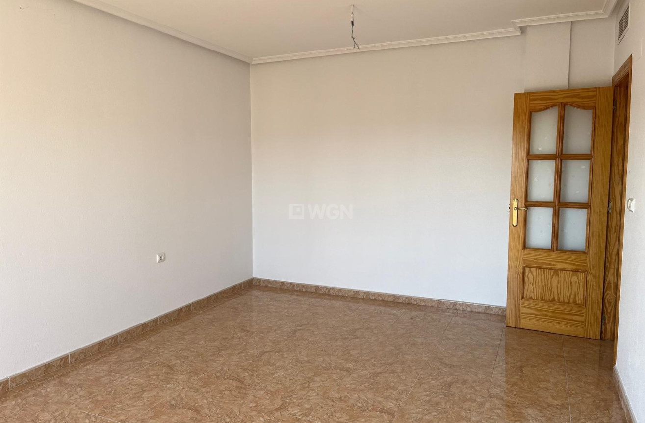 Reventa - Apartamento / piso - Almoradí