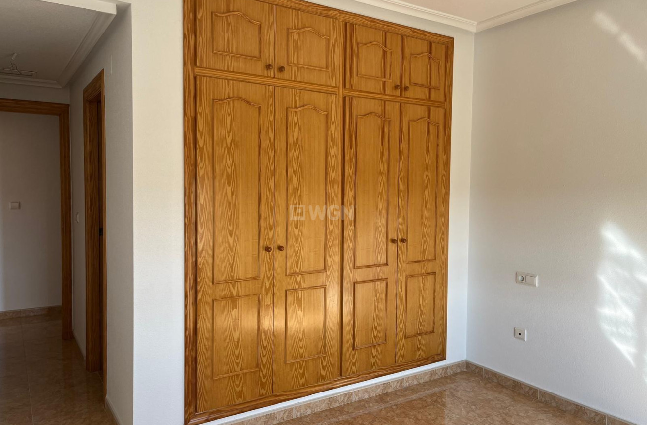 Reventa - Apartamento / piso - Almoradí