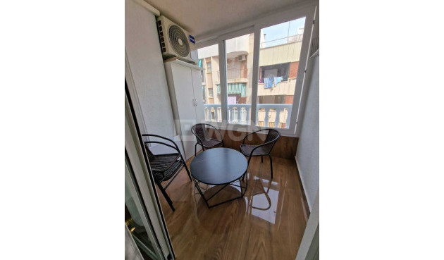 Resale - Apartment / flat - Torrevieja - Costa Blanca