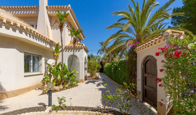 Resale - Villa - Orihuela - Inland