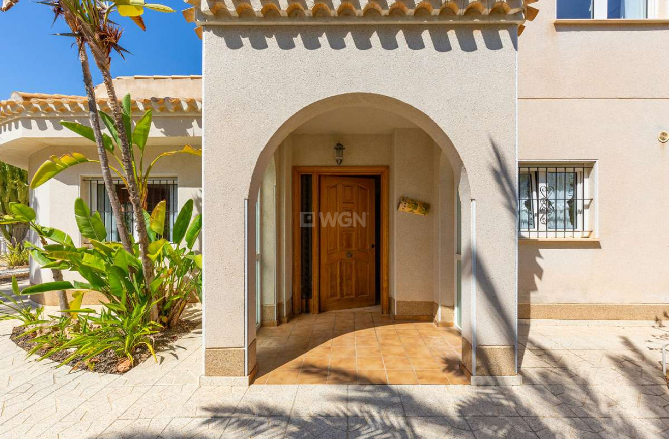 Resale - Villa - Orihuela - Inland