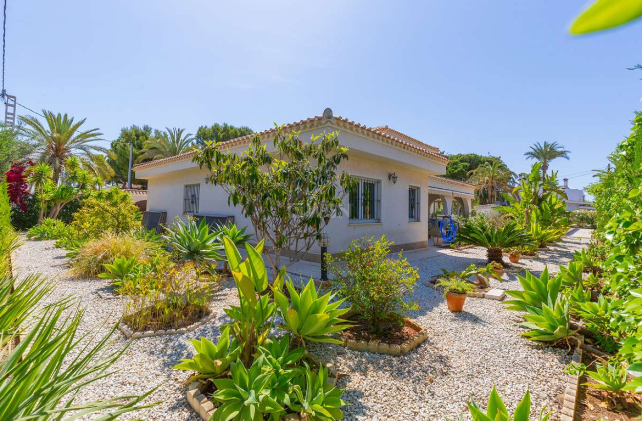 Resale - Villa - Orihuela - Inland