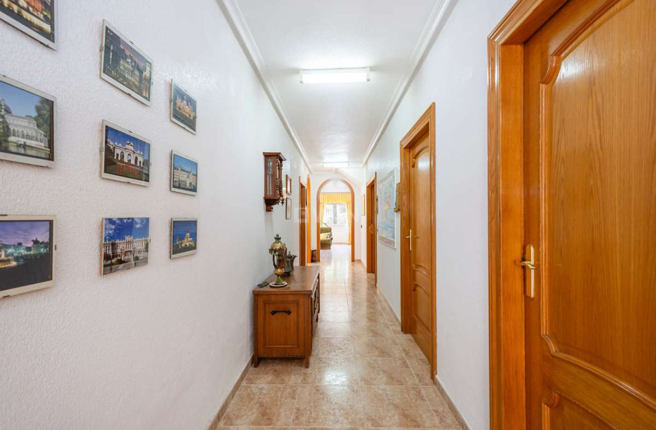 Resale - Villa - Orihuela - Inland