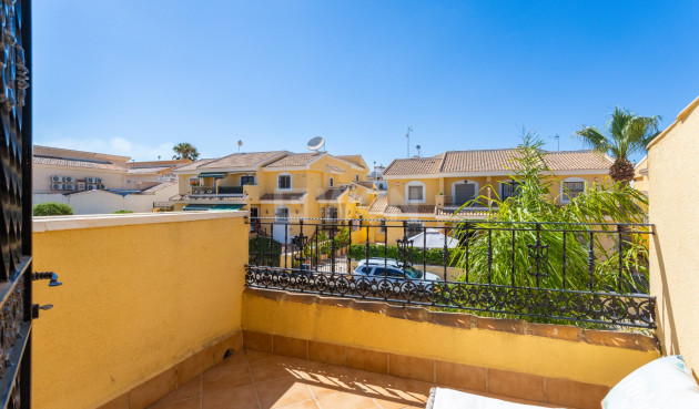 Resale - Villa - Orihuela Costa - Costa Blanca