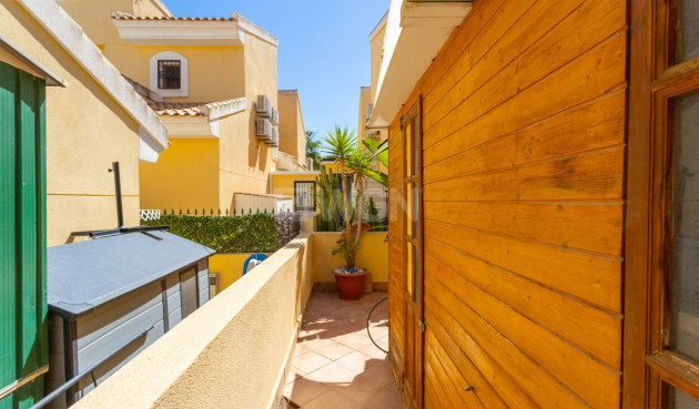 Resale - Villa - Orihuela Costa - Costa Blanca