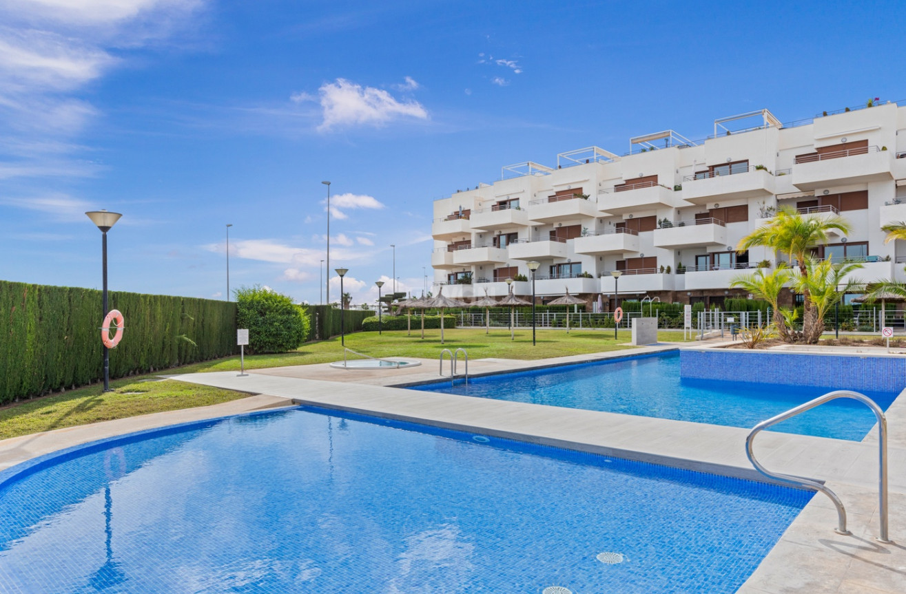 Resale - Apartment / flat - Orihuela Costa - Costa Blanca