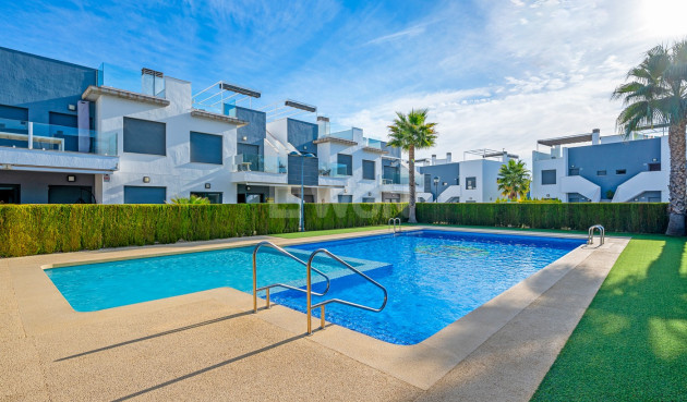 Resale - Apartment / flat - Pilar de la Horadada - Costa Blanca