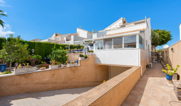 Resale - Villa - Punta Prima - Costa Blanca