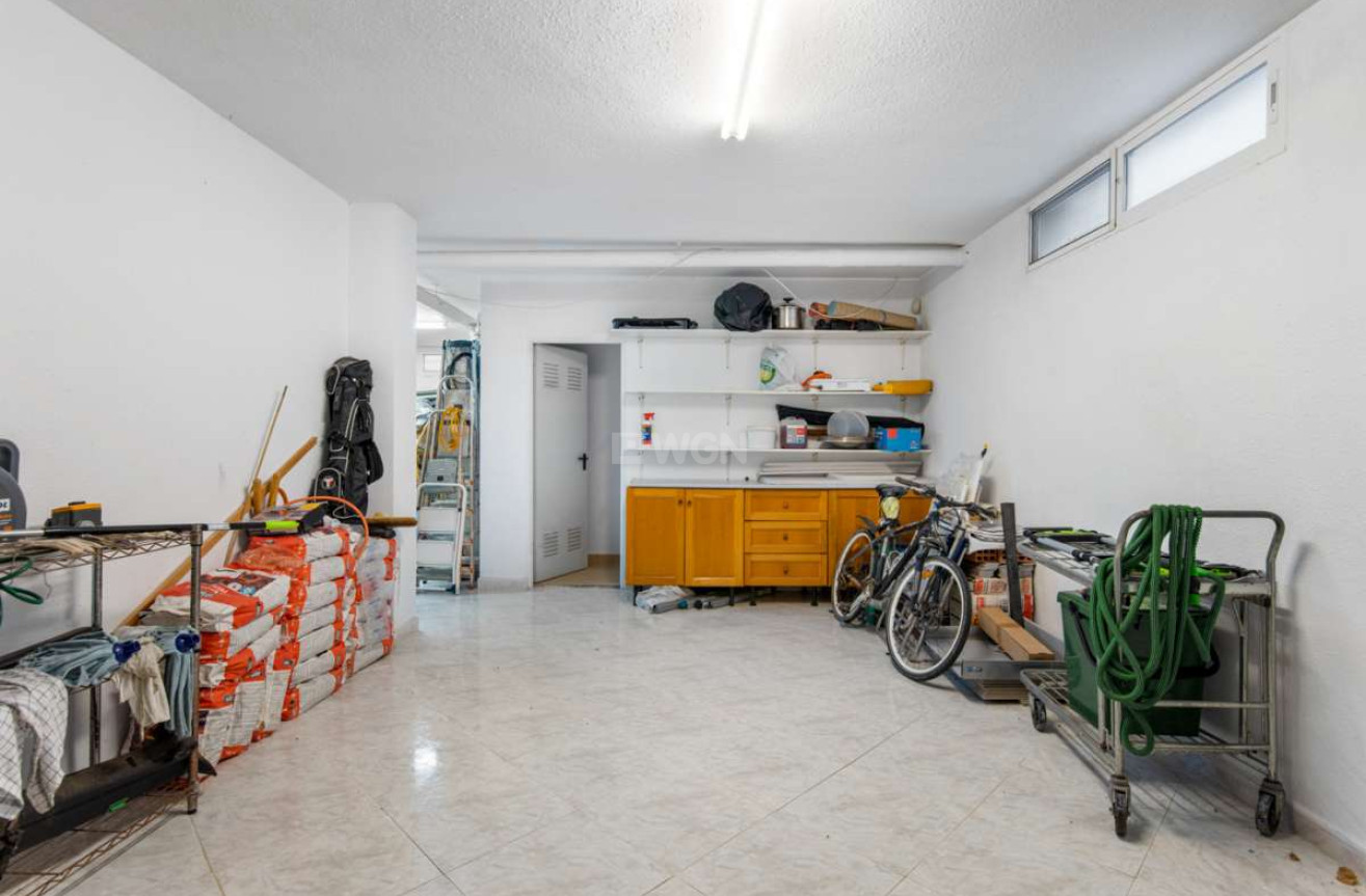 Resale - Villa - Punta Prima - Costa Blanca