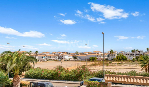 Resale - Villa - Punta Prima - Costa Blanca