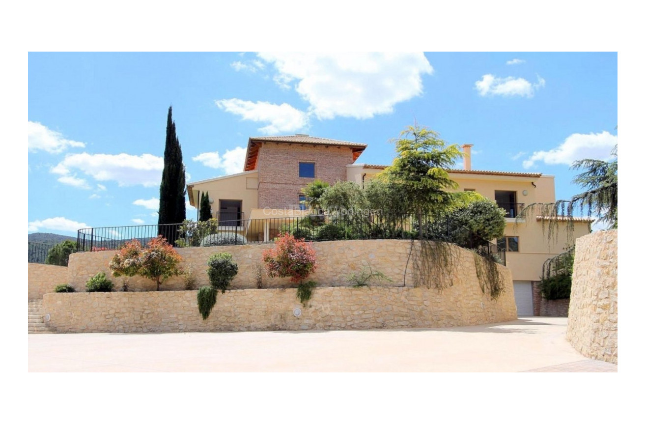 Resale - Villa - Penaguila - Inland