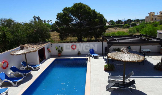 Resale - Villa - Orihuela Costa - Costa Blanca