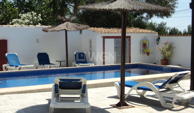 Resale - Villa - Orihuela Costa - Costa Blanca