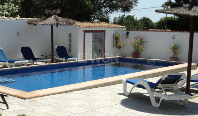 Resale - Villa - Orihuela Costa - Costa Blanca