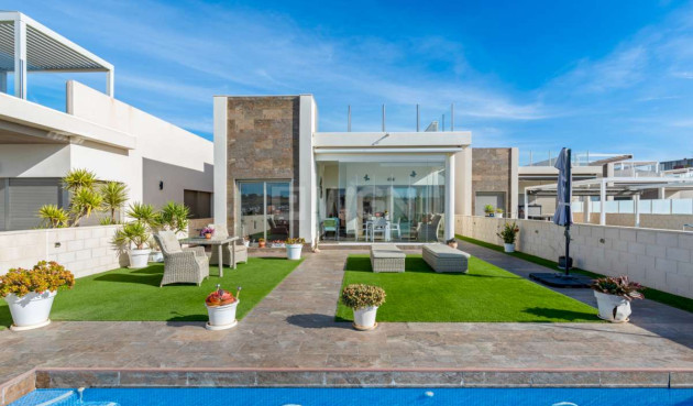 Resale - Villa - Villamartin - Costa Blanca