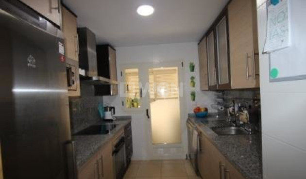 Resale - Apartment / flat - Benidorm - Costa Blanca