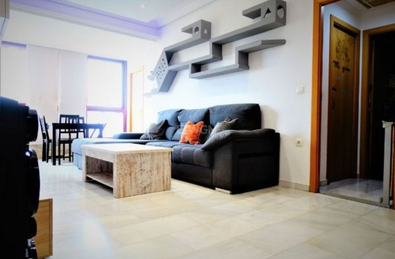 Resale - Apartment / flat - Benidorm - Costa Blanca