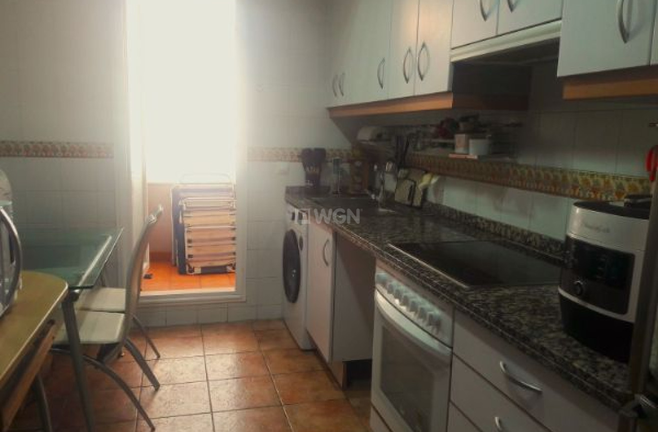 Resale - Apartment / flat - Villajoyosa - Costa Blanca