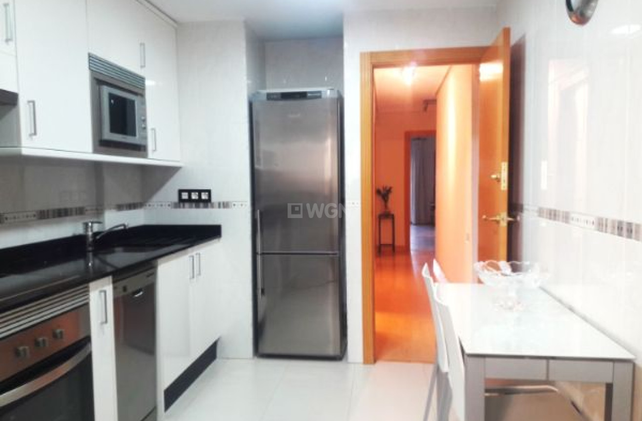 Resale - Apartment / flat - Benidorm - Costa Blanca