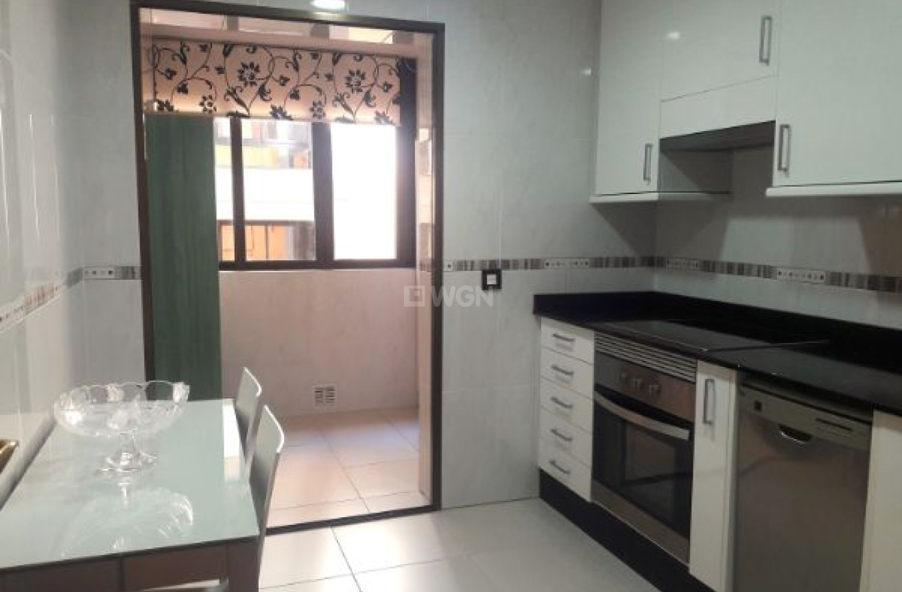 Resale - Apartment / flat - Benidorm - Costa Blanca