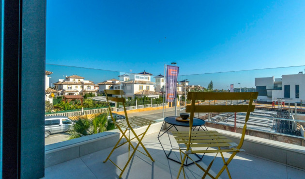 Resale - Villa - La Marina - Costa Blanca