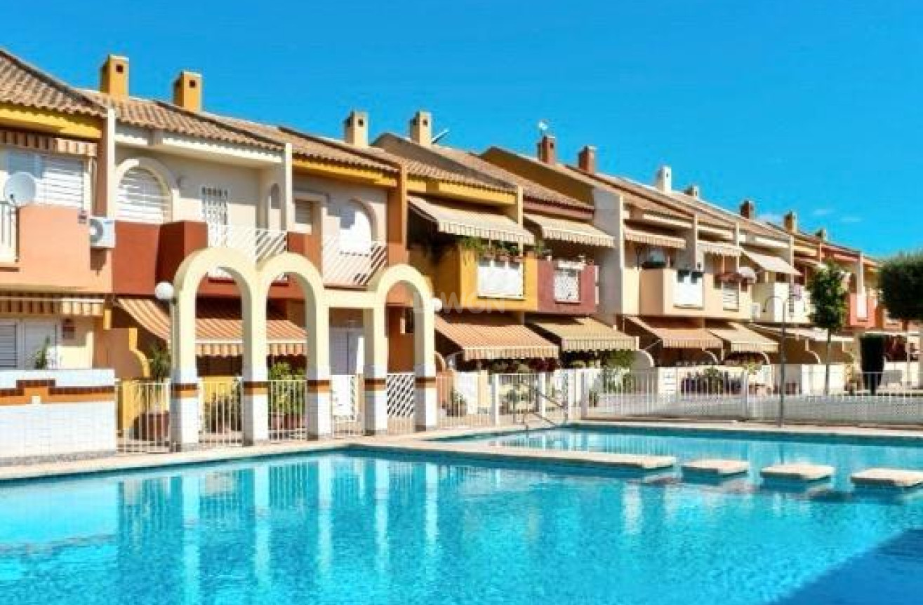 Resale - Townhouse - Santiago de la ribera - San blas