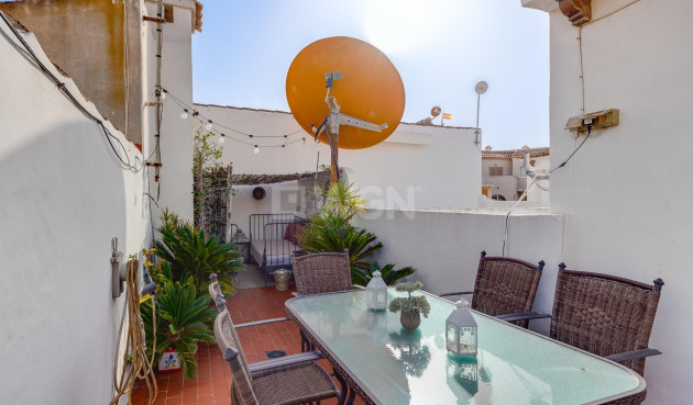 Resale - Apartment / flat - Torrevieja - Playa de los Locos