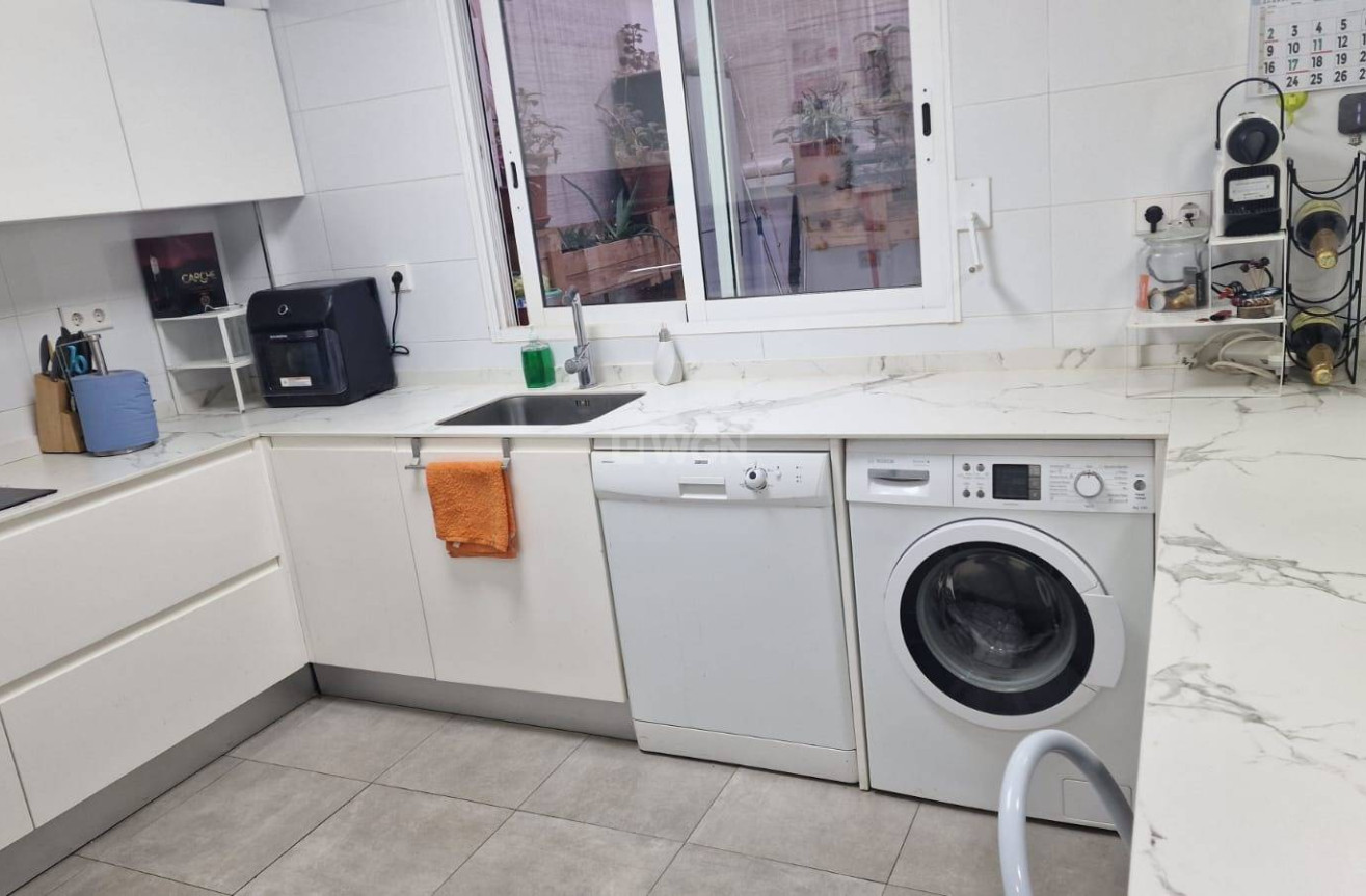 Resale - Apartment / flat - Murcia - Centro