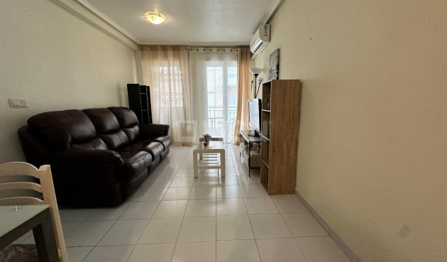 Resale - Apartment / flat - Torrevieja - Playa del Cura