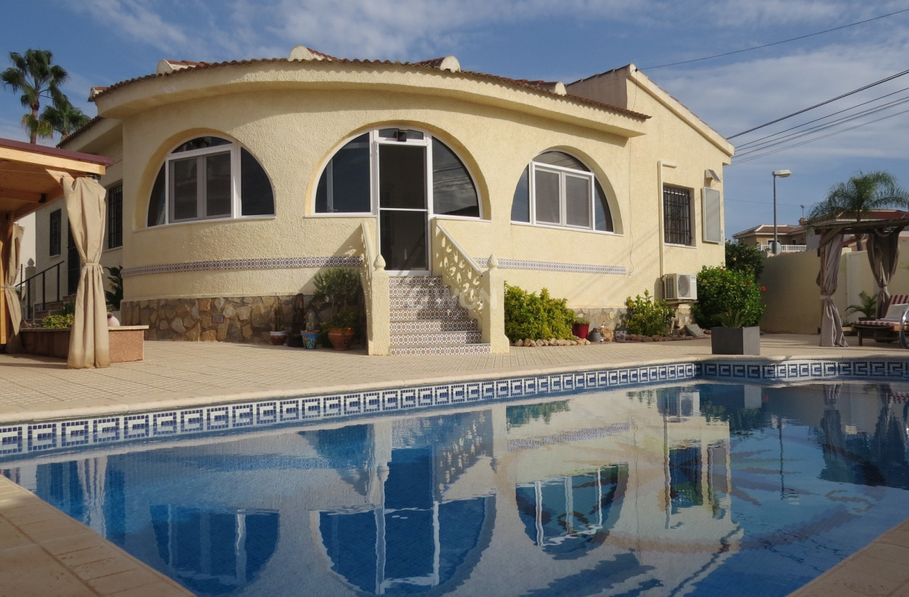 Resale - Villa - Ciudad Quesada - Costa Blanca