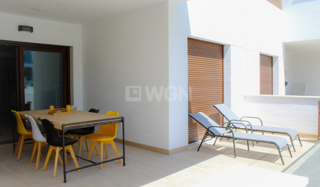 Resale - Apartment / flat - Torrevieja - Costa Blanca