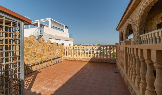 Resale - Villa - Orihuela Costa - Los Balcones