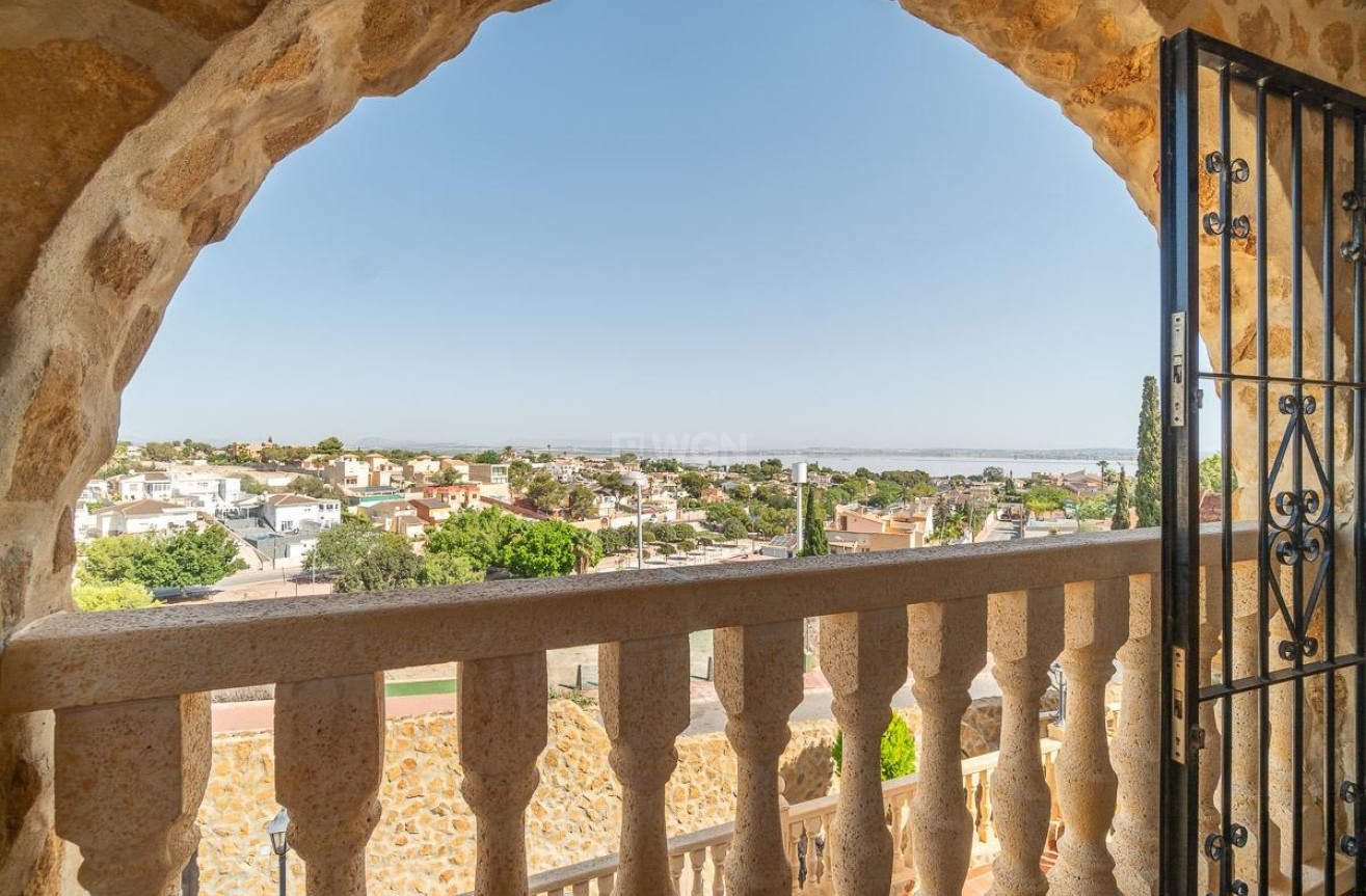 Resale - Villa - Orihuela Costa - Los Balcones