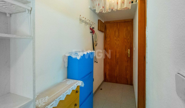 Resale - Apartment / flat - Torrevieja - Playa del Cura